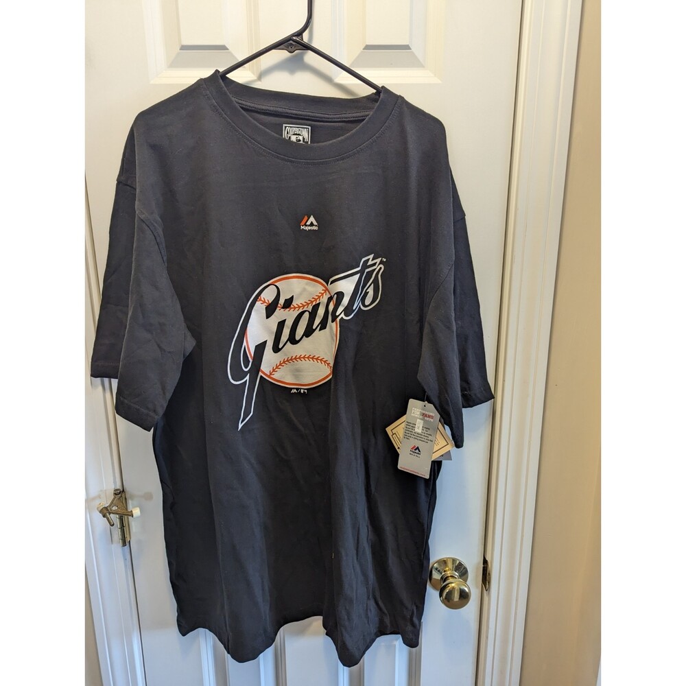 NWT San Francisco Giants Cooperstown Collection T Shirt Size XLT Majestic